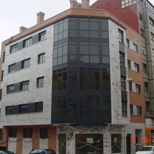 Edificio calle Campo Sagrado