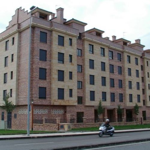 Edificio en Viesques